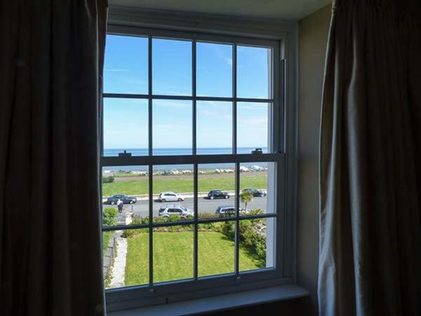 Sea View Apartment Llanfairfechan Eksteriør bilde